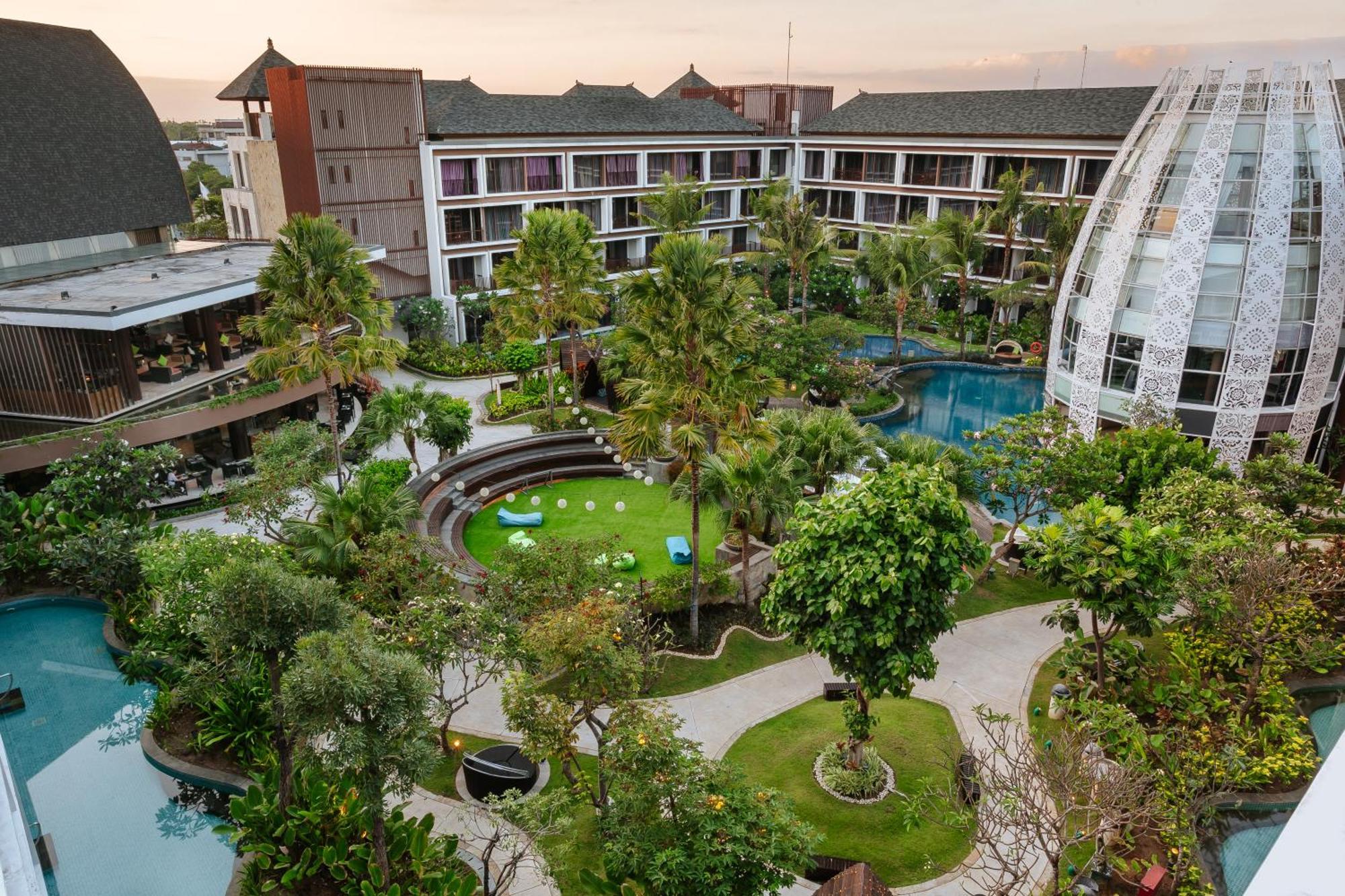 Golden Tulip Jineng Resort Bali Kuta Lombok Exterior foto